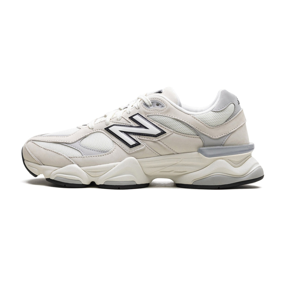 Unisex Chunky Trainers in off-white, black, pale blue – view 7