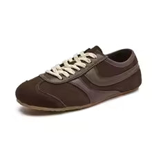 Women's Retro Leather Trainers with Suede Toe Panel