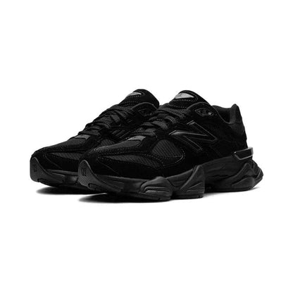 Unisex Chunky Suede Trainers in black – view 3
