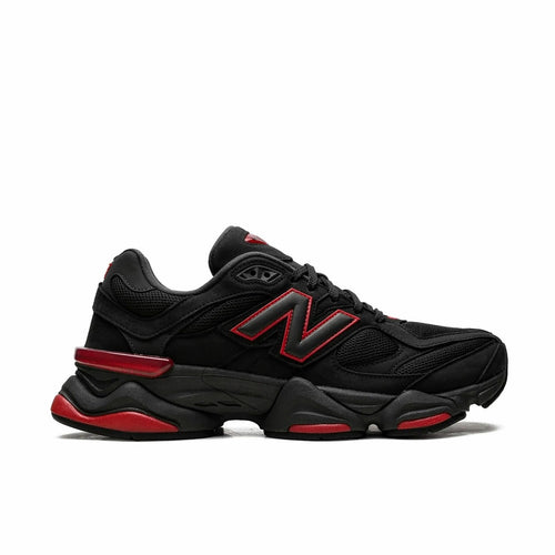 Unisex Chunky Trainers in black, red – side view