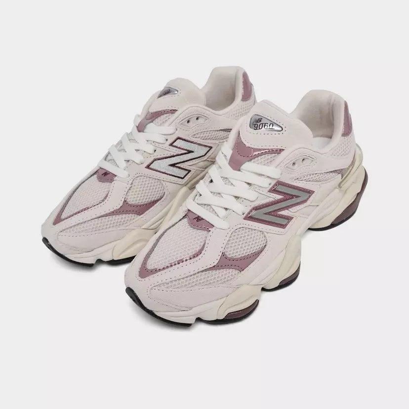 Unisex Chunky Trainers in cream, mauve – view 3