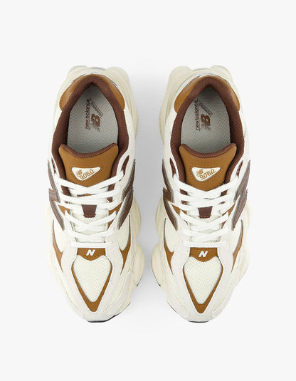 Unisex Chunky Trainers in cream, tan brown – view 2