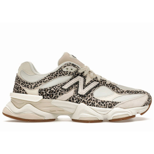 Unisex Chunky Trainers in cream, leopard print – side view