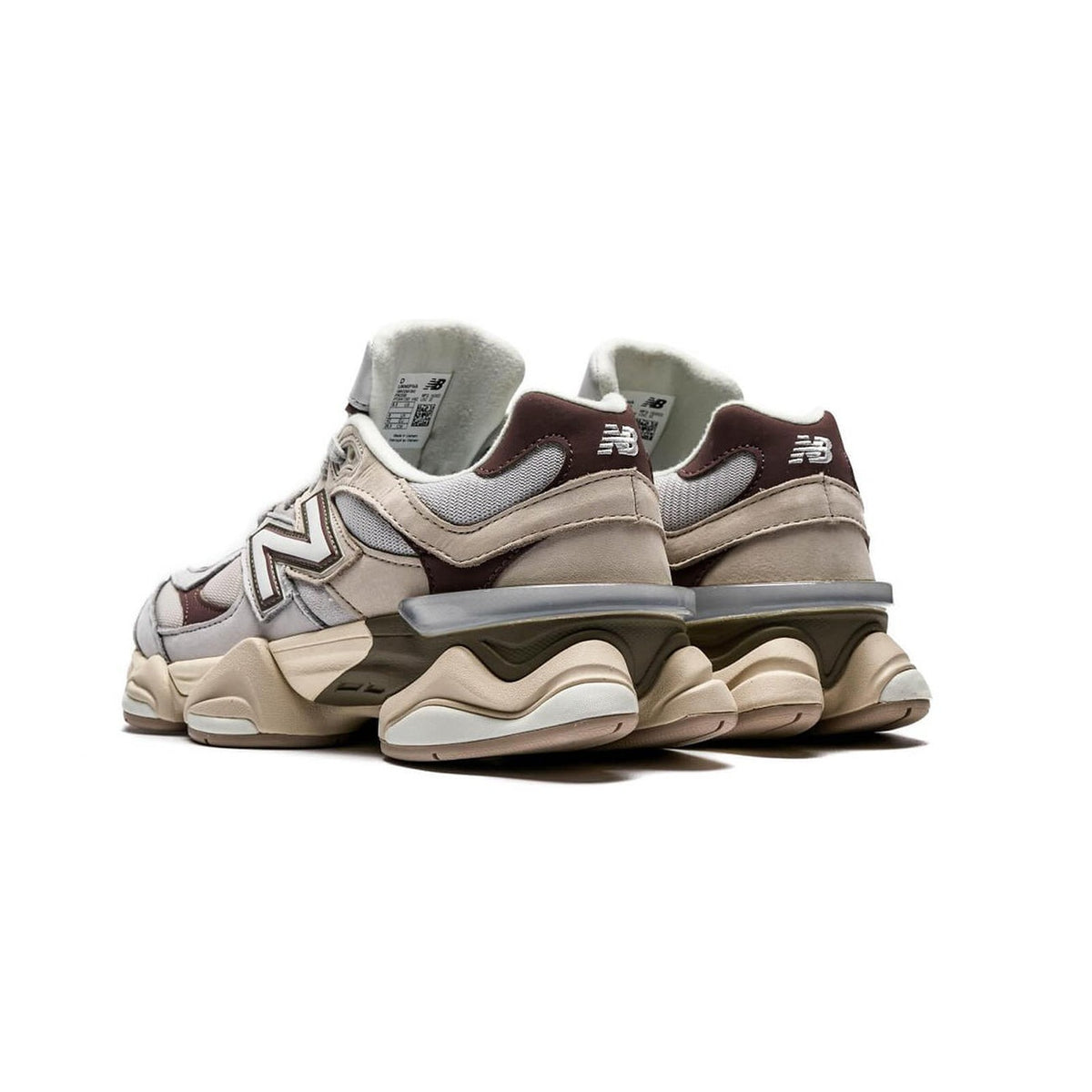 Unisex Chunky Trainers in grey, taupe, brown – view 3