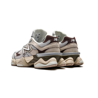 Unisex Chunky Trainers in grey, taupe, brown – view 3