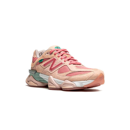 Unisex Chunky Trainers in peach, coral, sage green – view 2