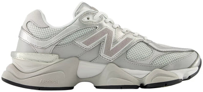 Unisex Chunky Trainers in silver grey, lilac – side view