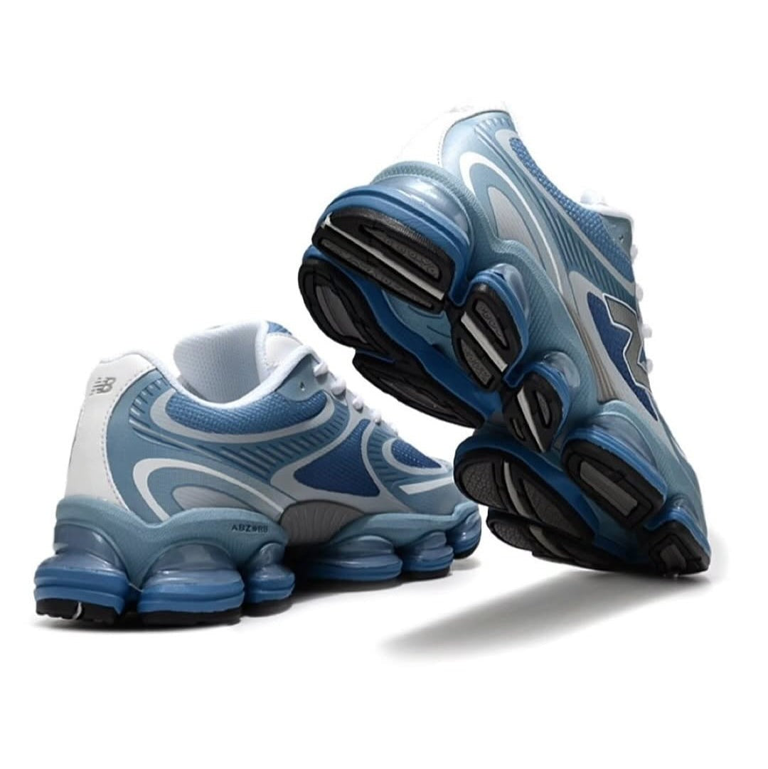Unisex Retro Running Trainers in powder blue, white – view 4